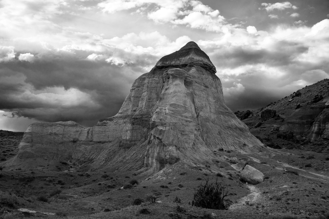 Cathedral Valley 6-1.psd BW