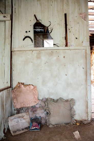 Salton Sea Interior Ruins 1-1